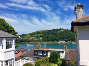 Sandquay View
